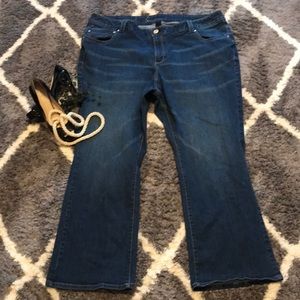 ⭐️Lane Bryant bootcut jeans!⭐️